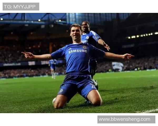 足球场上的传奇岁月最老上场明星的辉煌与坚持 足球场上的传奇岁月最老上场明星的辉煌与坚持